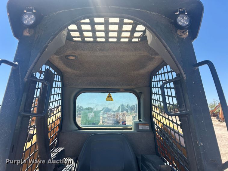 image for item EC1399 Mustang 1900R skid steer loader