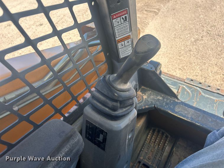 image for item EC1399 Mustang 1900R skid steer loader