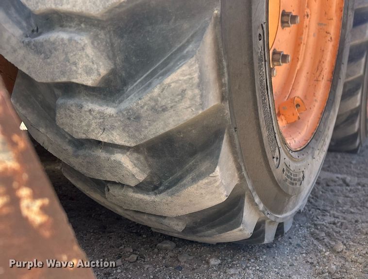 image for item EC1399 Mustang 1900R skid steer loader