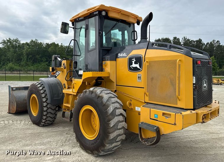 image for item EC3571 2019 John Deere 544L wheel loader