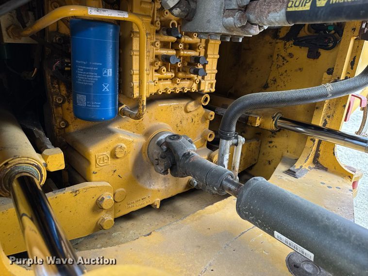 image for item EC3571 2019 John Deere 544L wheel loader