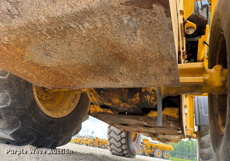 image for item EC3571 2019 John Deere 544L wheel loader