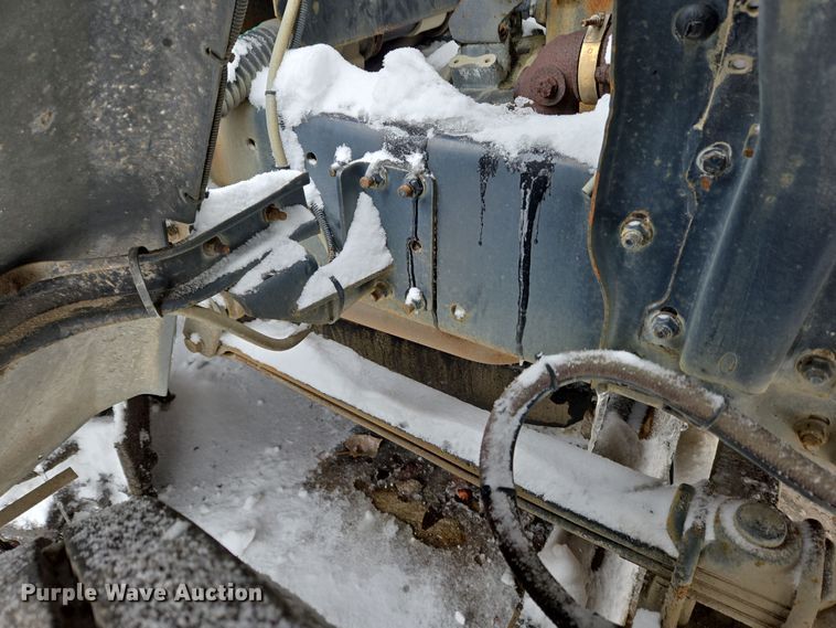 image for item EC4012 2003 Freightliner FC70 street sweeper truck