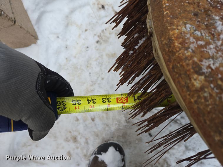 image for item EC4012 2003 Freightliner FC70 street sweeper truck