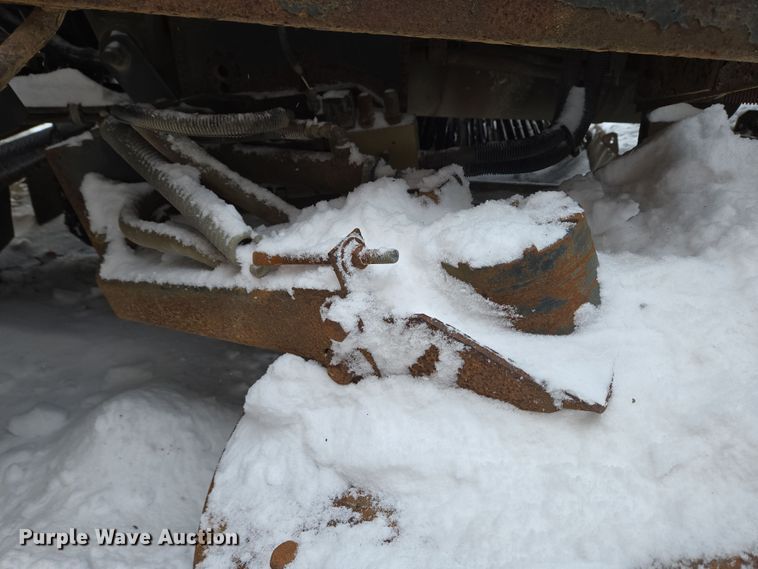 image for item EC4012 2003 Freightliner FC70 street sweeper truck