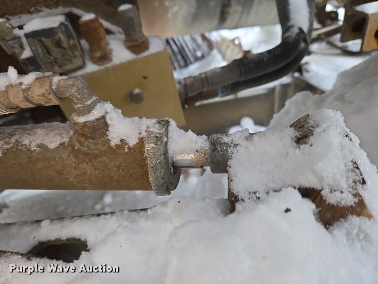 image for item EC4012 2003 Freightliner FC70 street sweeper truck