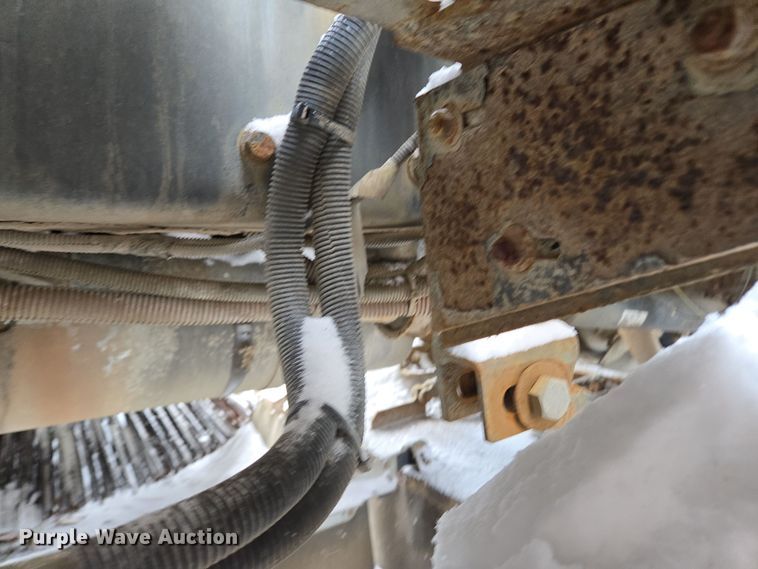 image for item EC4012 2003 Freightliner FC70 street sweeper truck