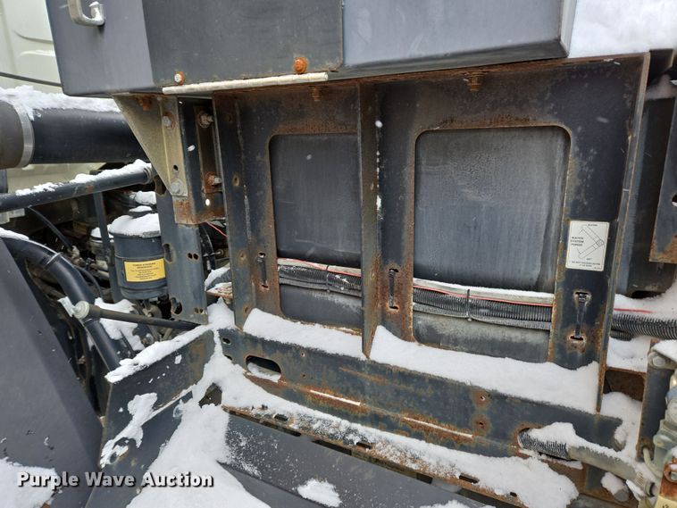 image for item EC4012 2003 Freightliner FC70 street sweeper truck