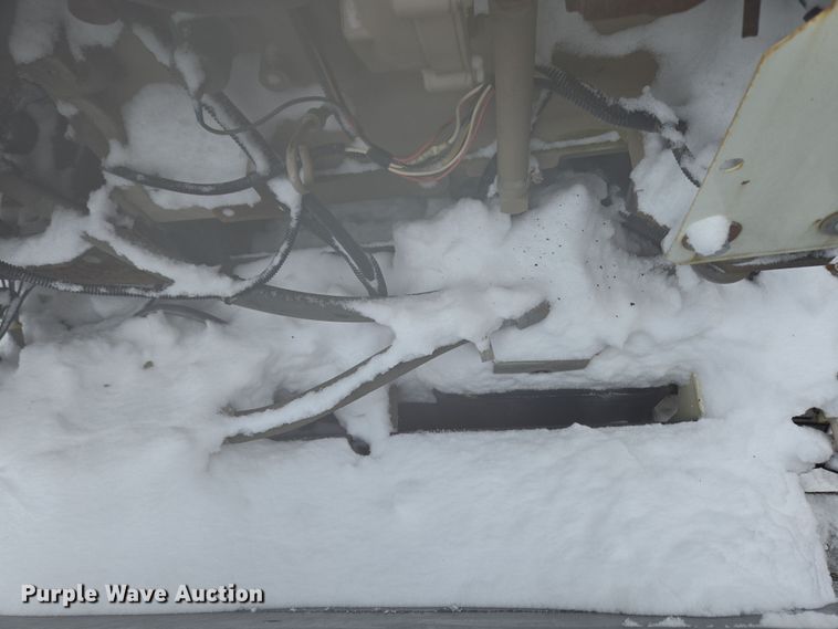 image for item EC4012 2003 Freightliner FC70 street sweeper truck