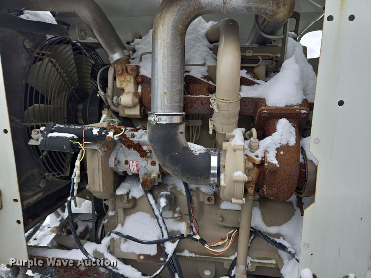 image for item EC4012 2003 Freightliner FC70 street sweeper truck