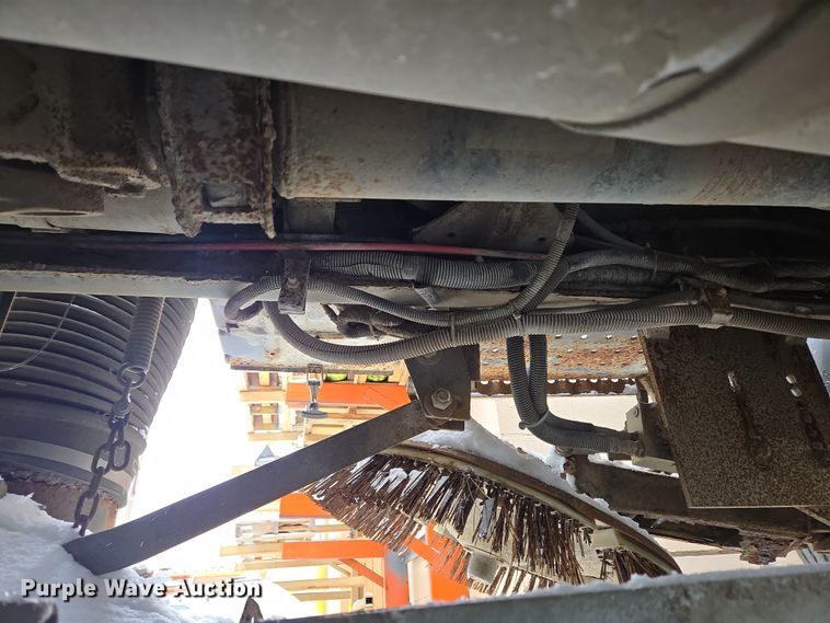 image for item EC4012 2003 Freightliner FC70 street sweeper truck