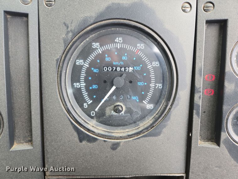 image for item EC4012 2003 Freightliner FC70 street sweeper truck