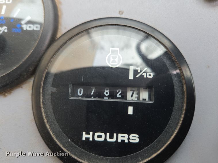 image for item EC4012 2003 Freightliner FC70 street sweeper truck