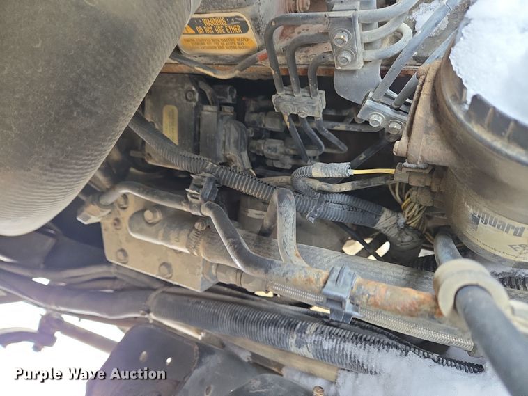 image for item EC4012 2003 Freightliner FC70 street sweeper truck