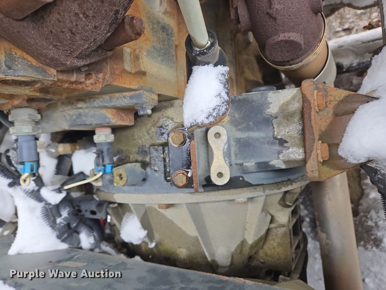 image for item EC4012 2003 Freightliner FC70 street sweeper truck