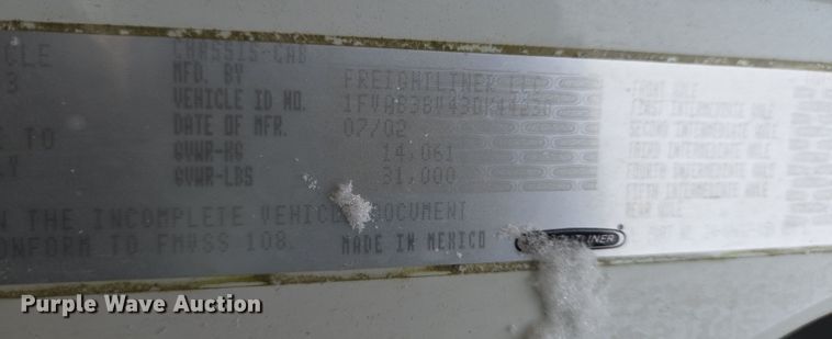 image for item EC4012 2003 Freightliner FC70 street sweeper truck