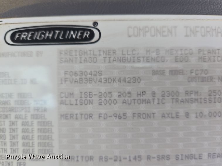 image for item EC4012 2003 Freightliner FC70 street sweeper truck