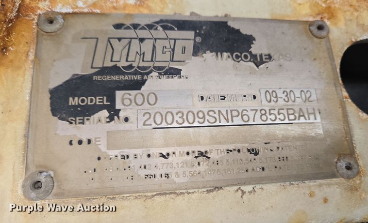 image for item EC4012 2003 Freightliner FC70 street sweeper truck