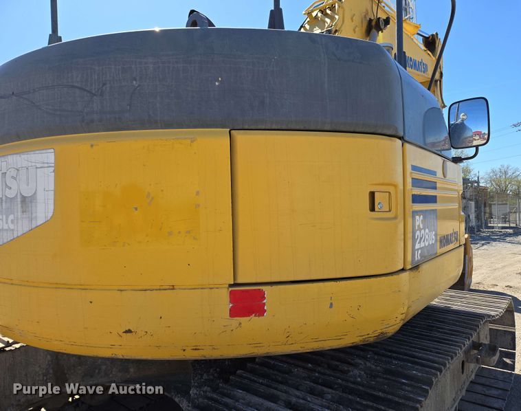 image for item EC4199 2008 Komatsu PC228USLC-3E0 excavator