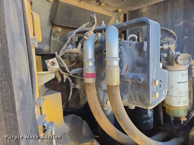 image for item EC4199 2008 Komatsu PC228USLC-3E0 excavator