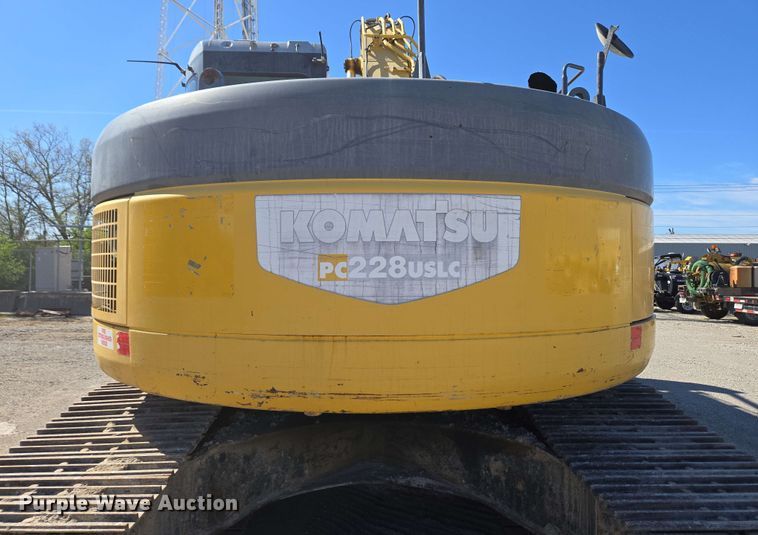 image for item EC4199 2008 Komatsu PC228USLC-3E0 excavator