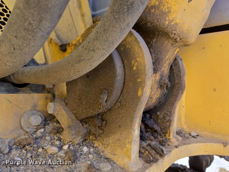 image for item EC4199 2008 Komatsu PC228USLC-3E0 excavator