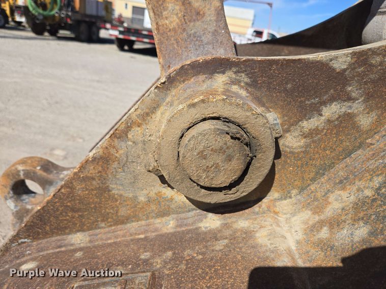 image for item EC4199 2008 Komatsu PC228USLC-3E0 excavator