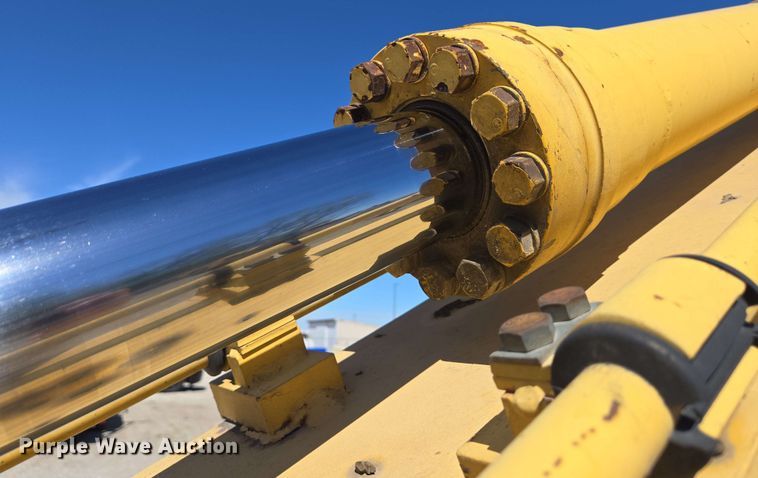 image for item EC4199 2008 Komatsu PC228USLC-3E0 excavator