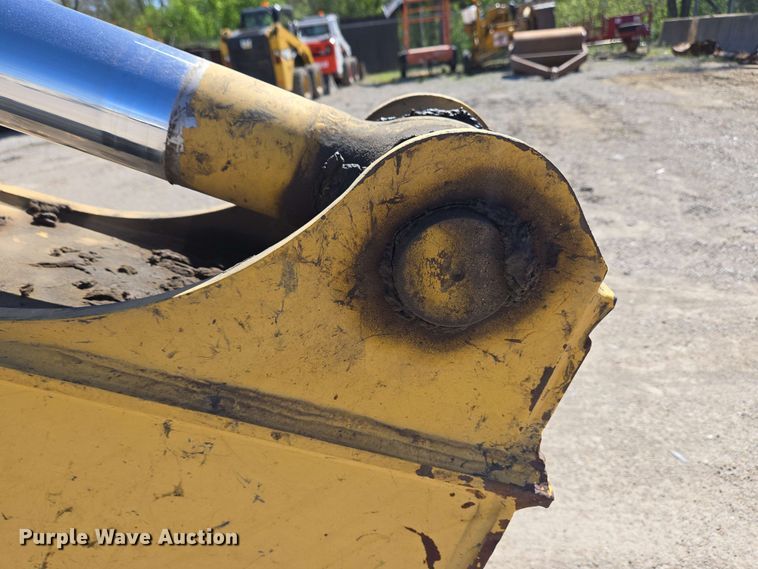 image for item EC4199 2008 Komatsu PC228USLC-3E0 excavator