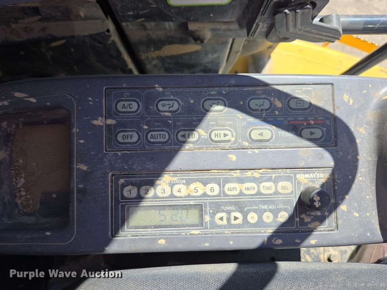 image for item EC4199 2008 Komatsu PC228USLC-3E0 excavator