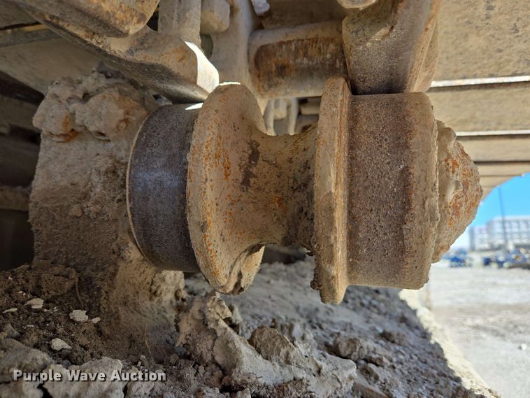 image for item EC4199 2008 Komatsu PC228USLC-3E0 excavator