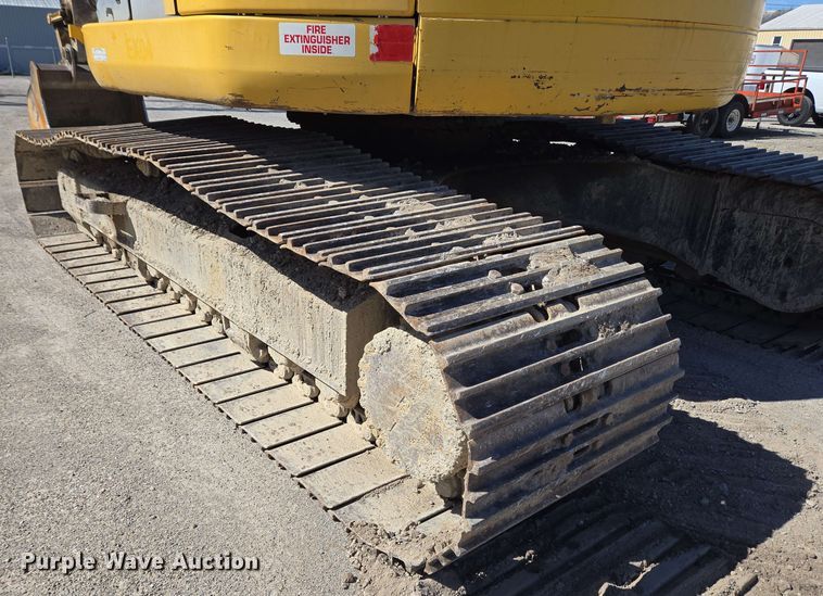 image for item EC4199 2008 Komatsu PC228USLC-3E0 excavator