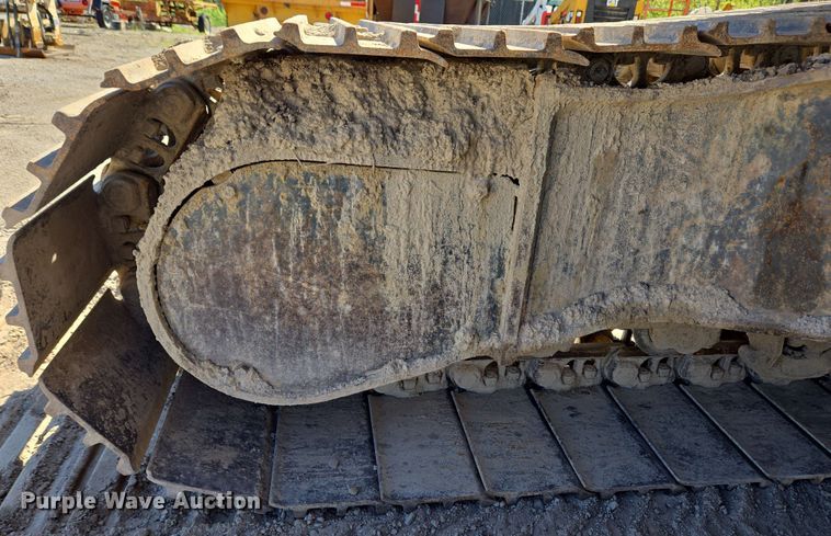 image for item EC4199 2008 Komatsu PC228USLC-3E0 excavator