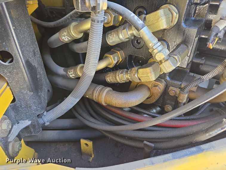 image for item EC4200 2009 Kobelco SK-140SRLC excavator