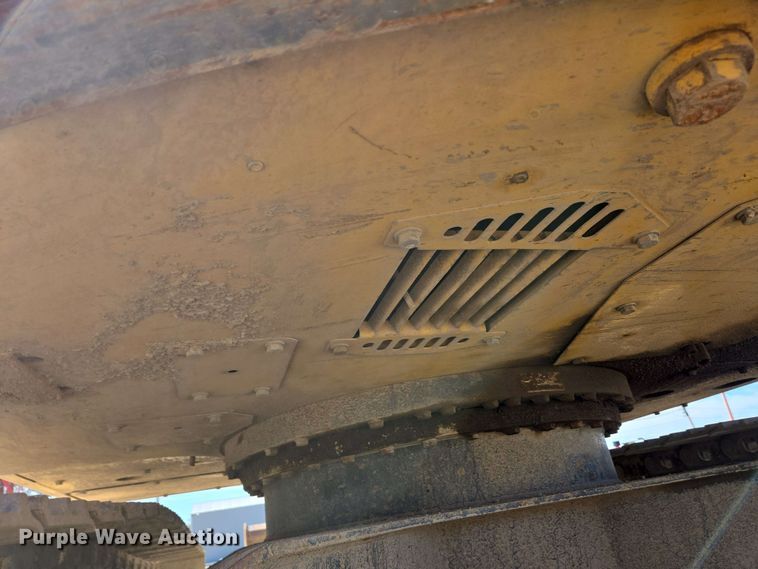 image for item EC4200 2009 Kobelco SK-140SRLC excavator