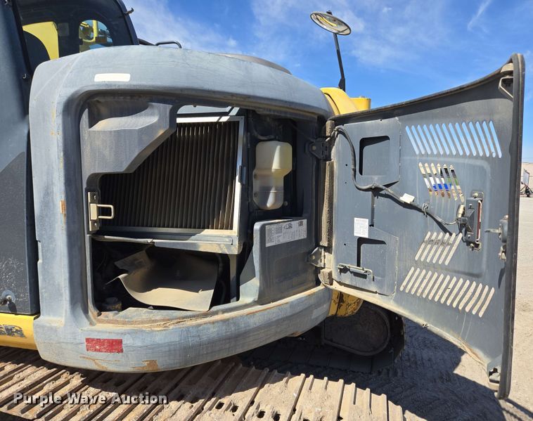 image for item EC4200 2009 Kobelco SK-140SRLC excavator