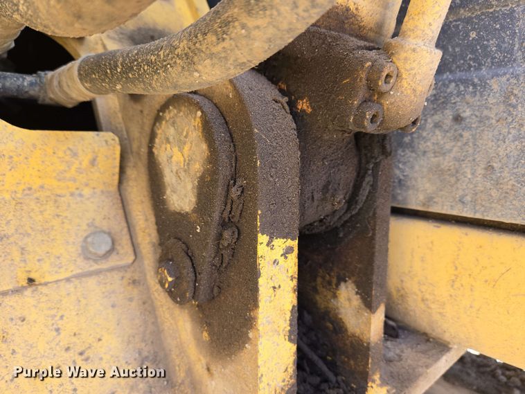 image for item EC4200 2009 Kobelco SK-140SRLC excavator