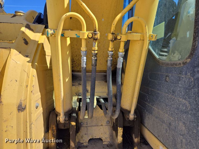 image for item EC4200 2009 Kobelco SK-140SRLC excavator