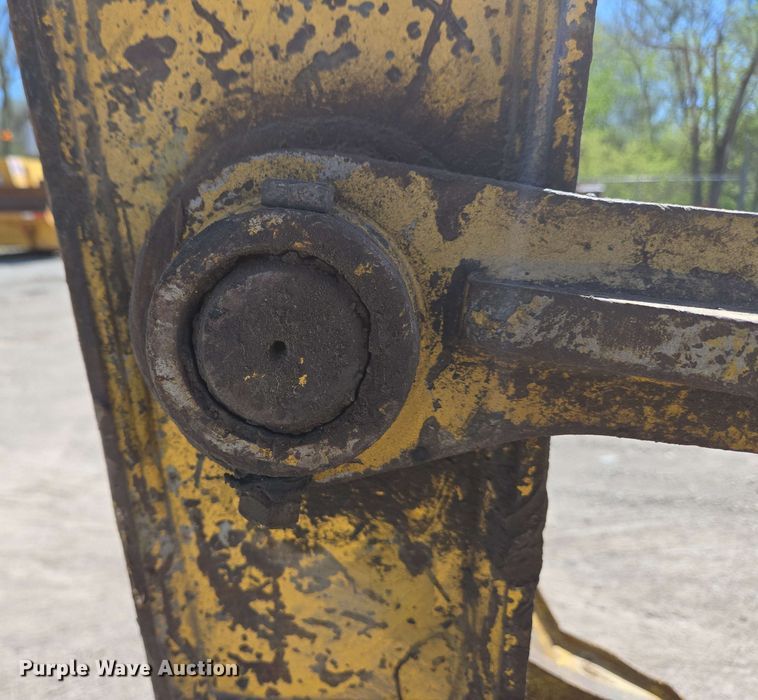 image for item EC4200 2009 Kobelco SK-140SRLC excavator