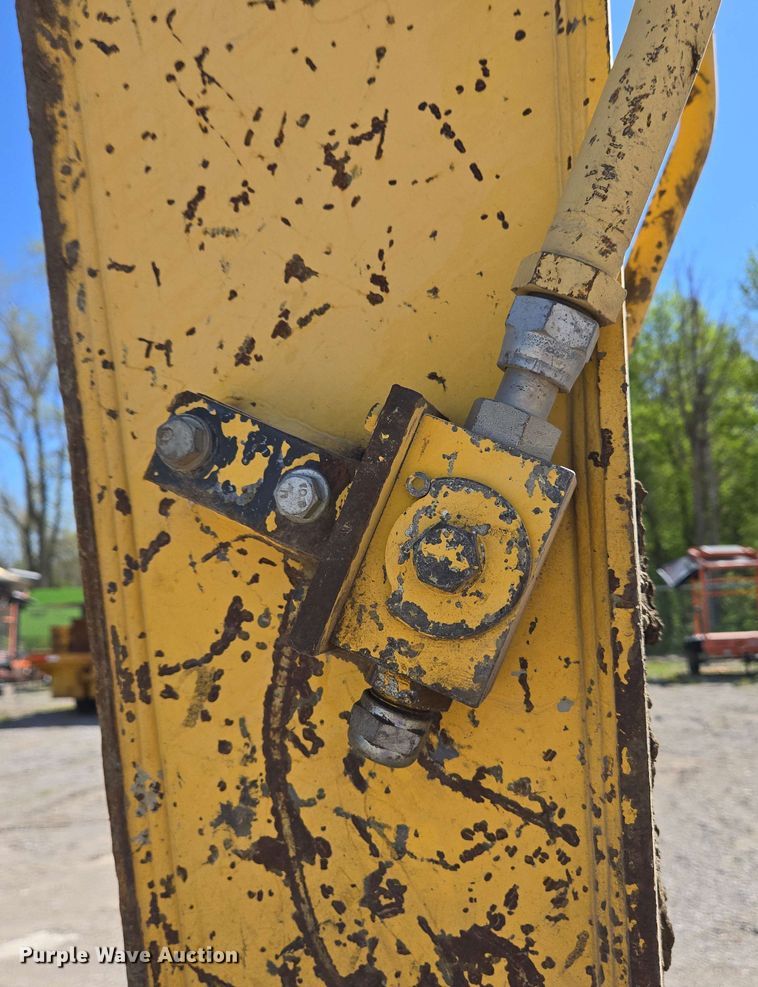 image for item EC4200 2009 Kobelco SK-140SRLC excavator