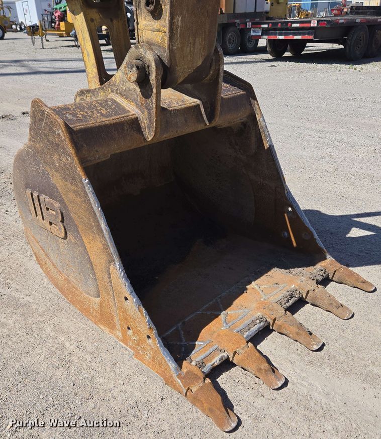 image for item EC4200 2009 Kobelco SK-140SRLC excavator