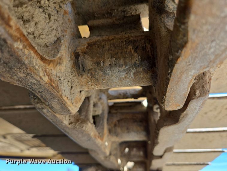 image for item EC4200 2009 Kobelco SK-140SRLC excavator