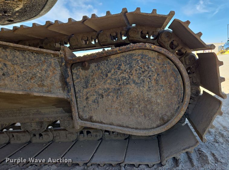 image for item EC4200 2009 Kobelco SK-140SRLC excavator