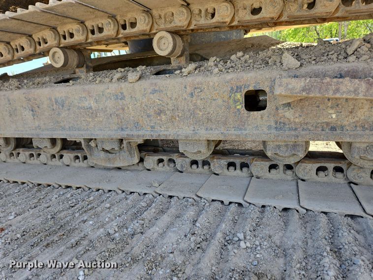 image for item EC4200 2009 Kobelco SK-140SRLC excavator