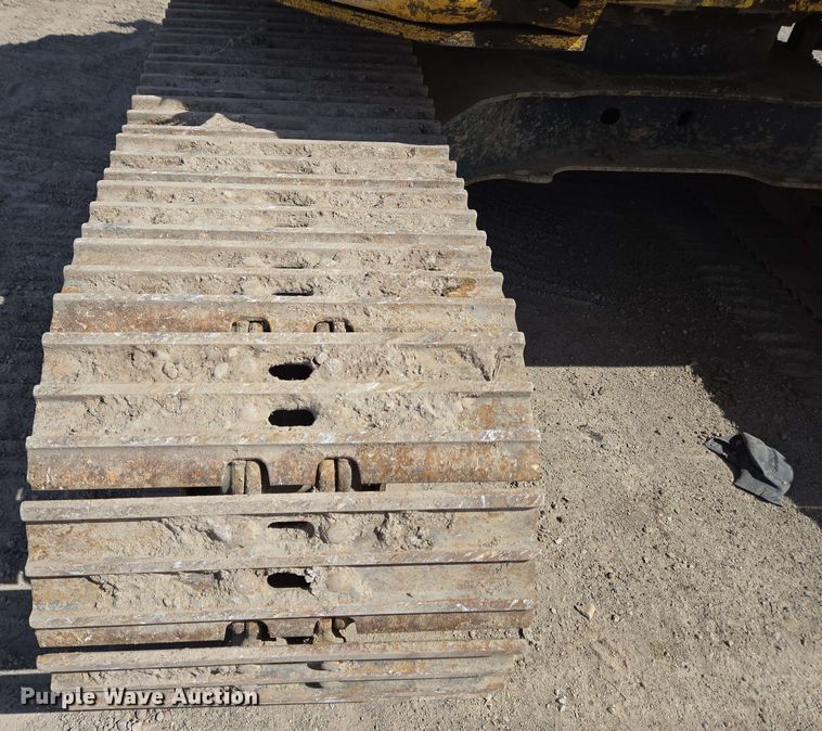 image for item EC4200 2009 Kobelco SK-140SRLC excavator