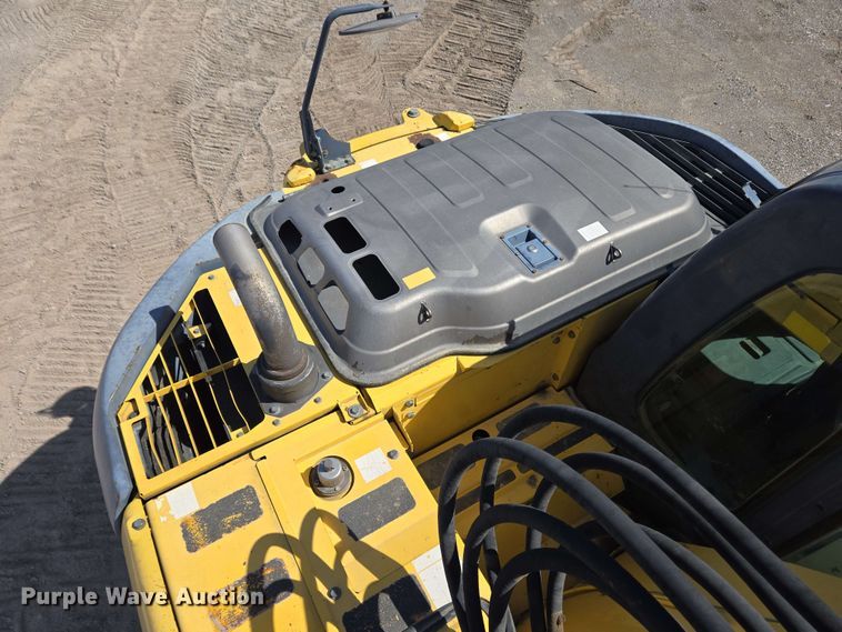 image for item EC4200 2009 Kobelco SK-140SRLC excavator