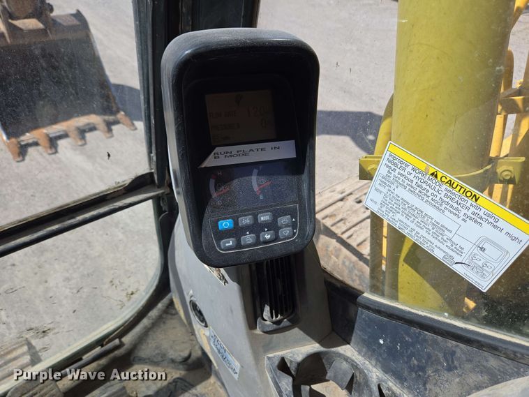 image for item EC4200 2009 Kobelco SK-140SRLC excavator