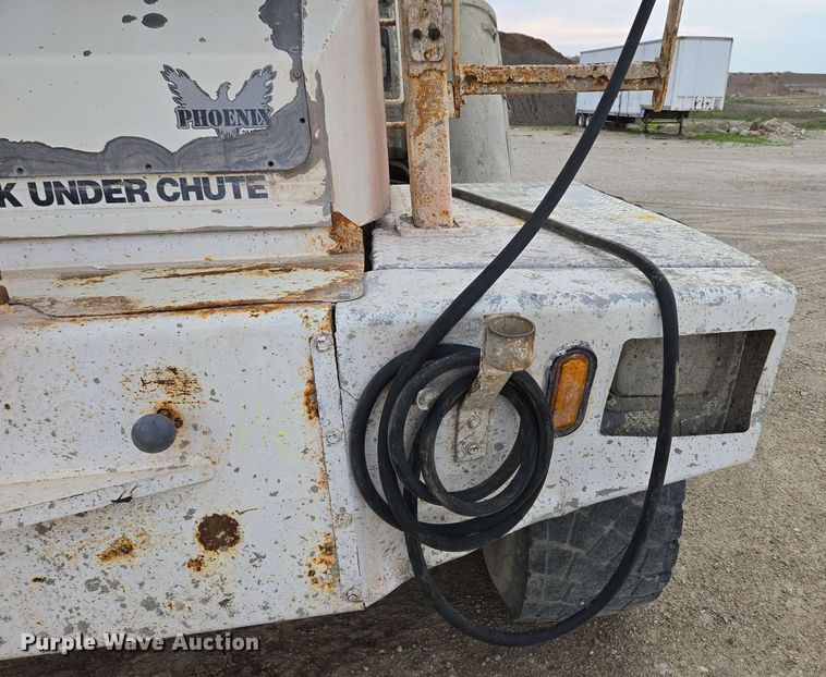 image for item EC4204 2019 Indiana Phoenix INC Mixer ready mix truck