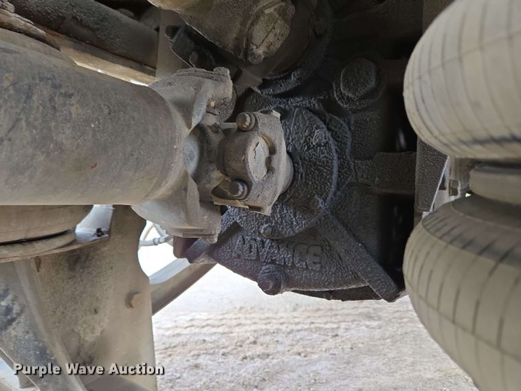 image for item EC4204 2019 Indiana Phoenix INC Mixer ready mix truck