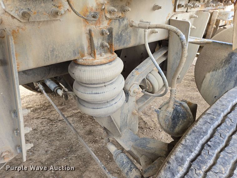 image for item EC4204 2019 Indiana Phoenix INC Mixer ready mix truck